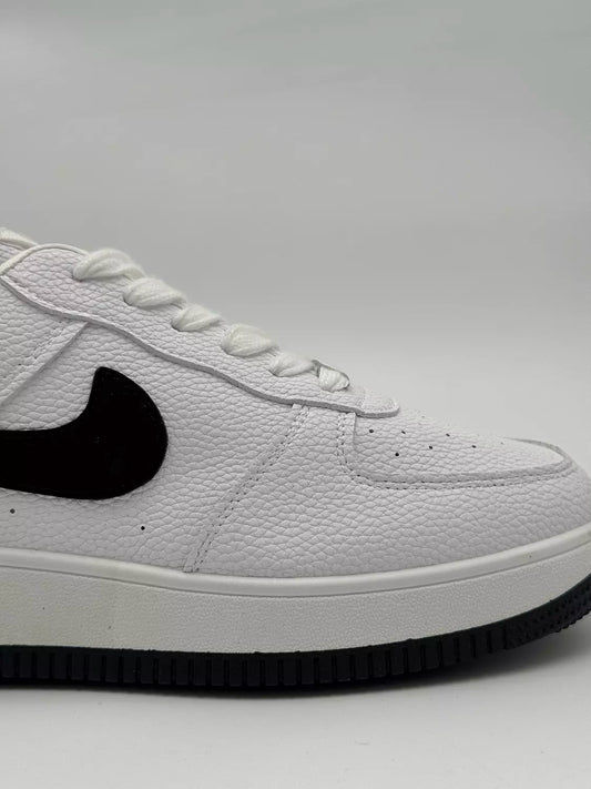 Nike Air Force 1'07 (BW)