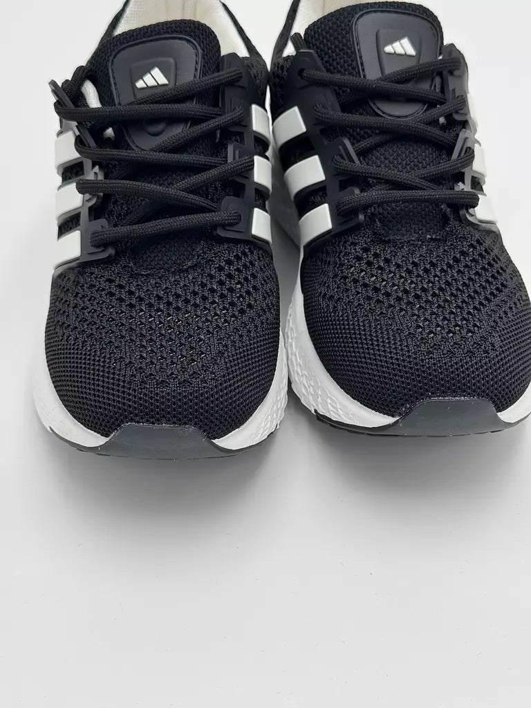 Adidas Ultraboost (BXW)