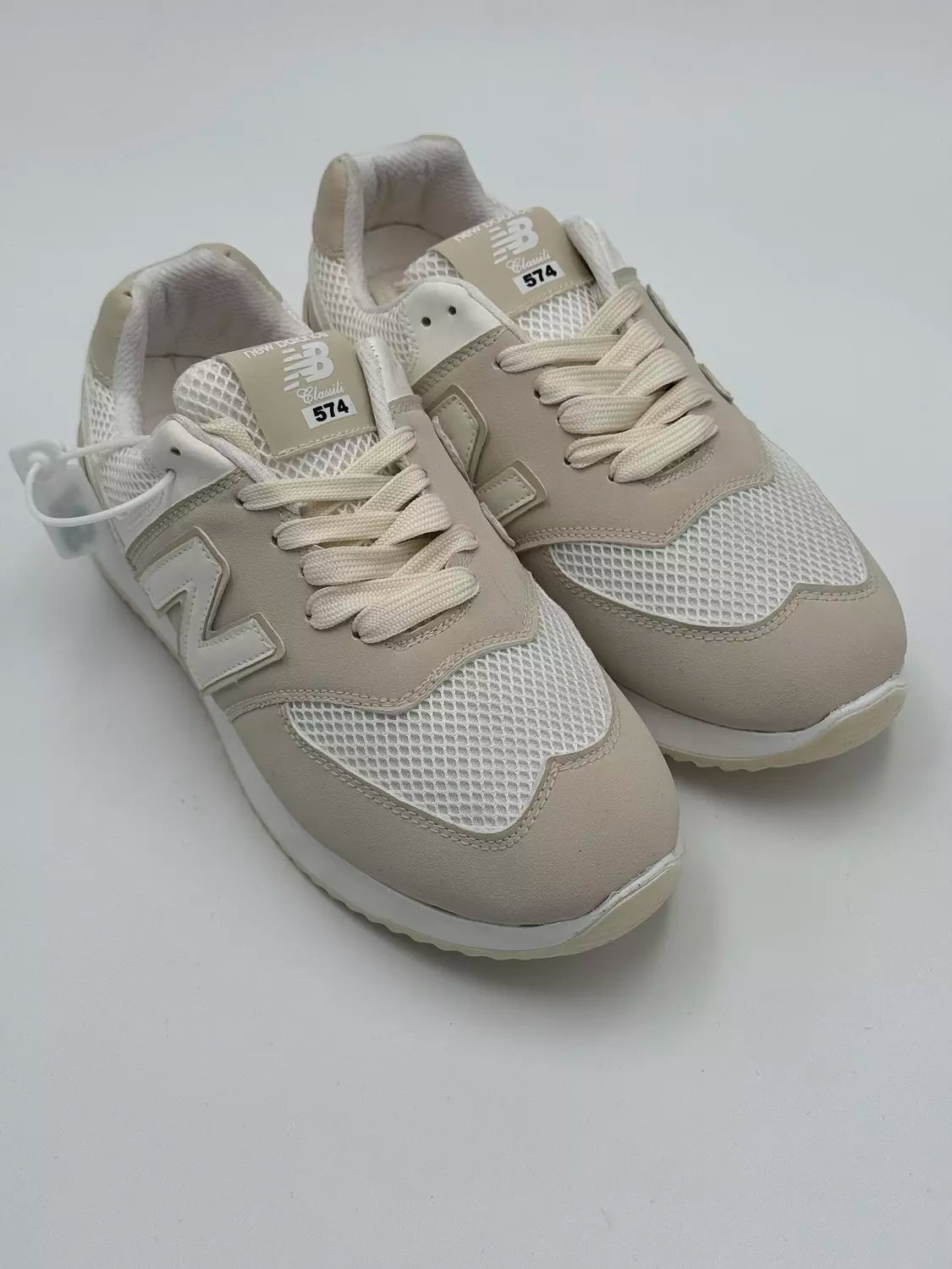 New Balance 574 (beige)