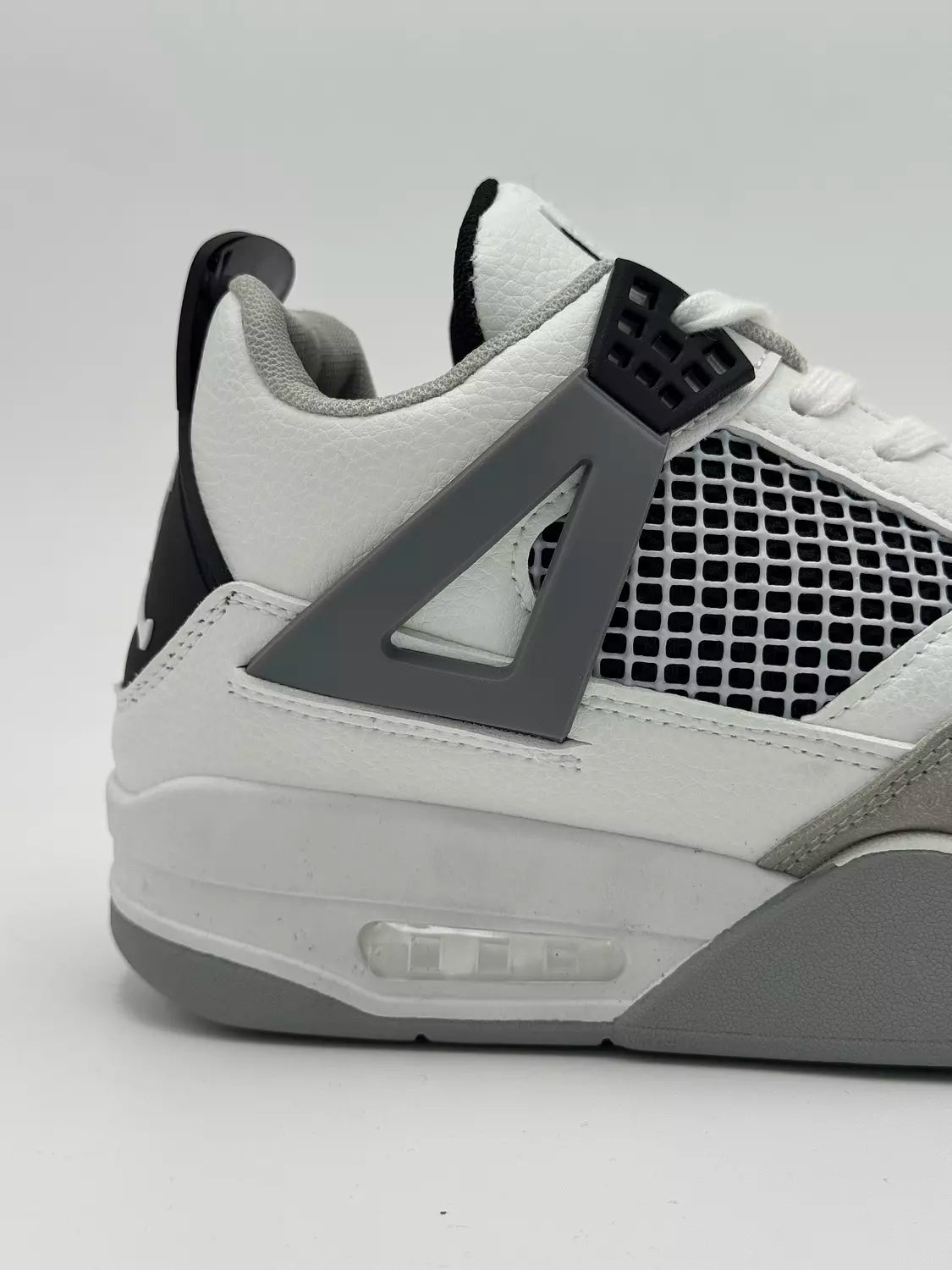 Jordan 4 Retro Military Black
