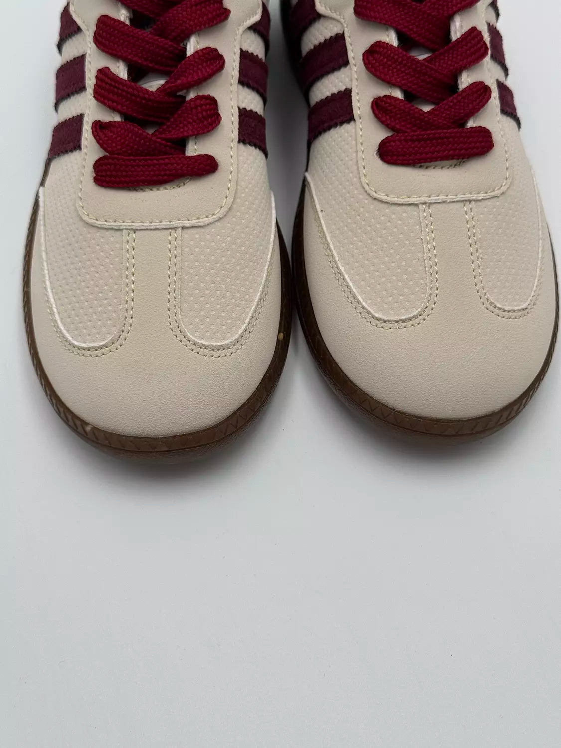 Adidas Samba OG "burgandy straps"