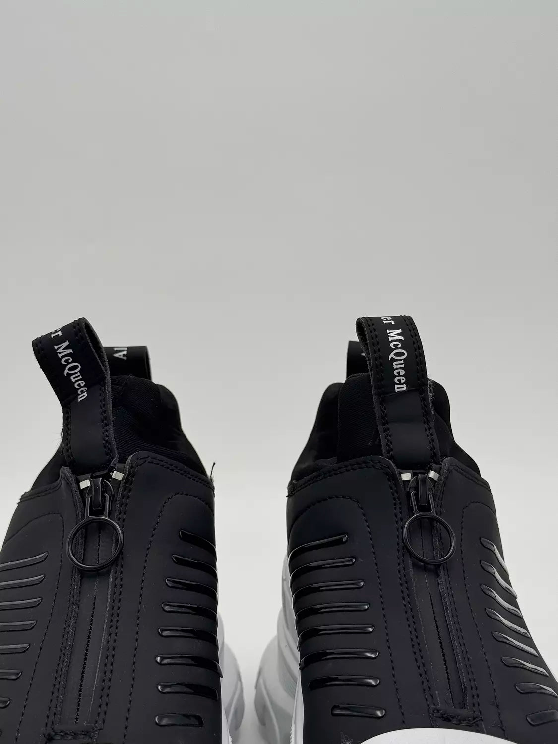 Alexander McQueen Tread Slick "Black& White"