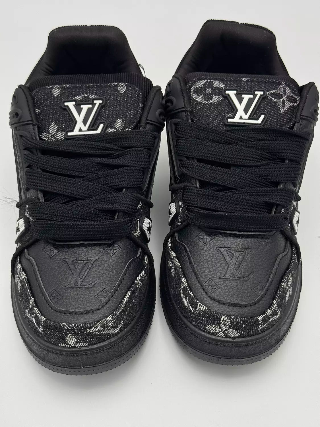 Louis Vuitton LV Trainer "black Damier denim"