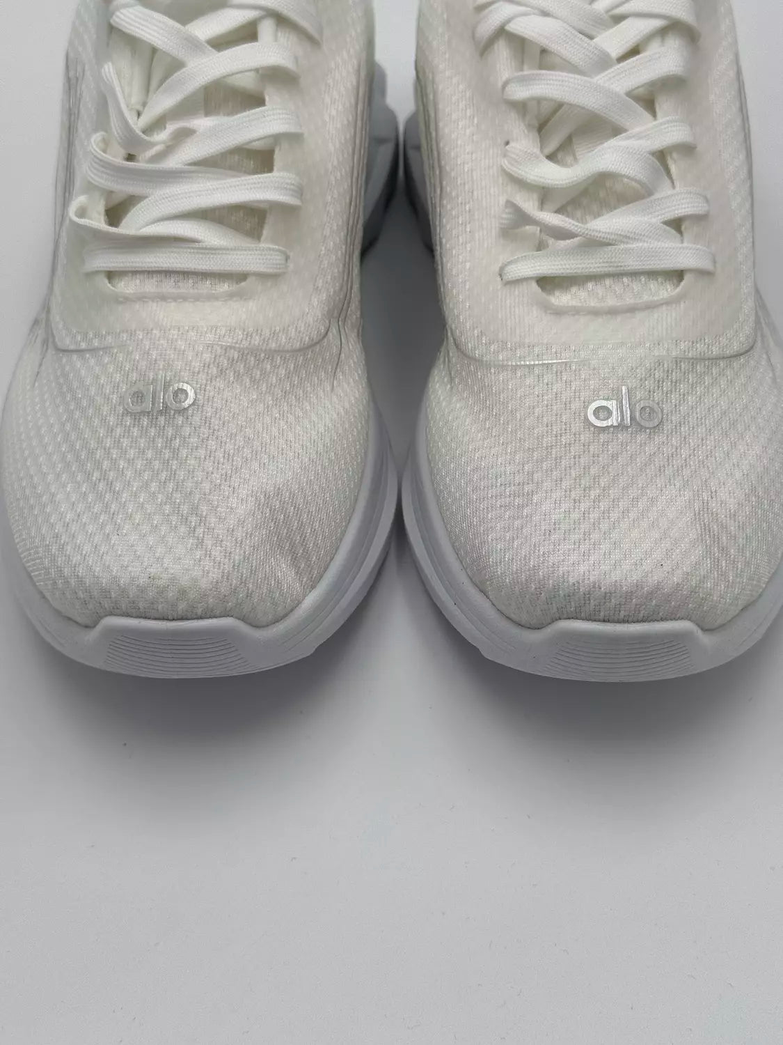Alo Yoga Runner "white"