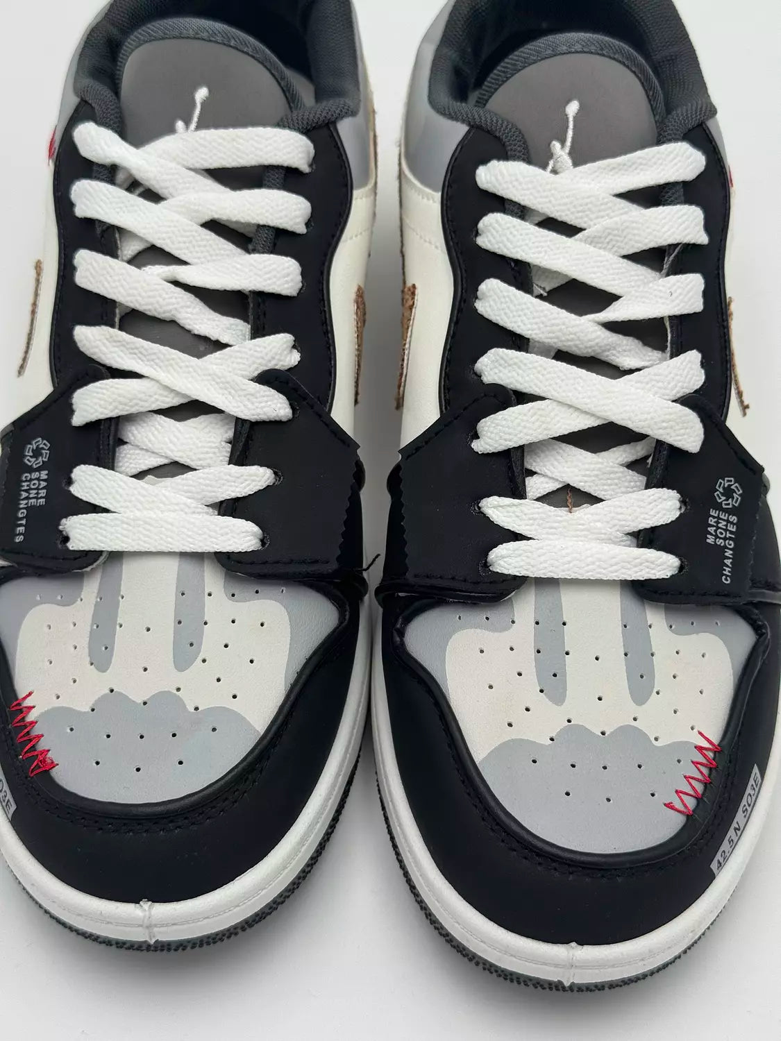 Nike Dunk Low Prank "Black Accent"