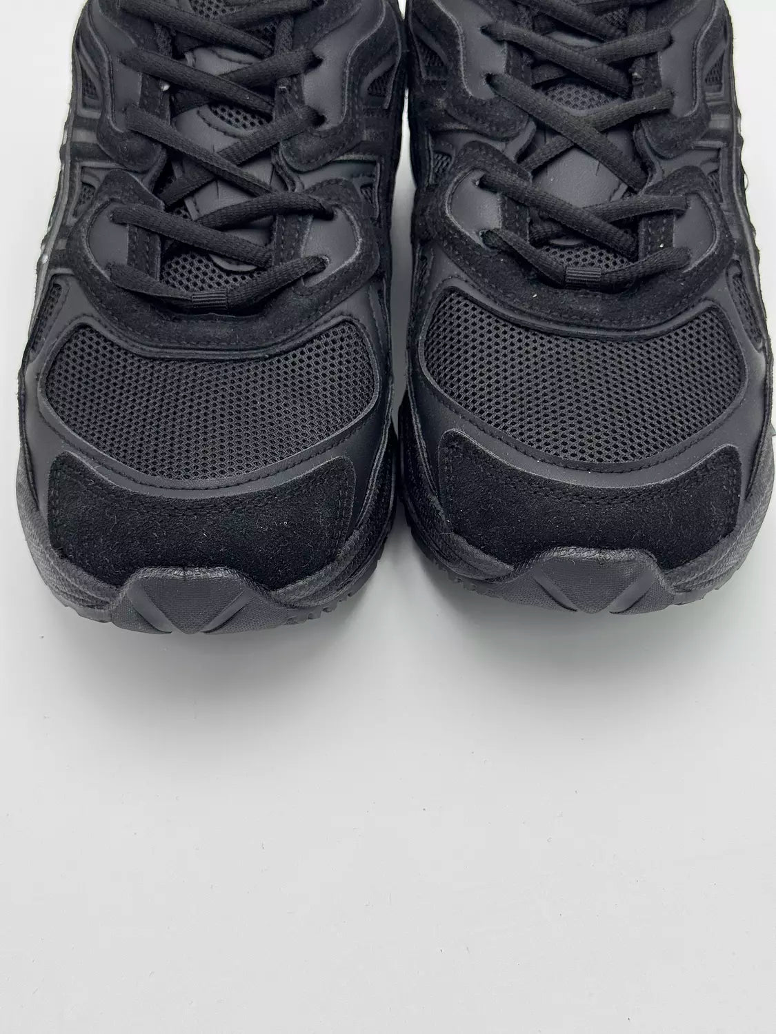 ASICS Gel-NYC "Graphite Black" (Special Sizes)