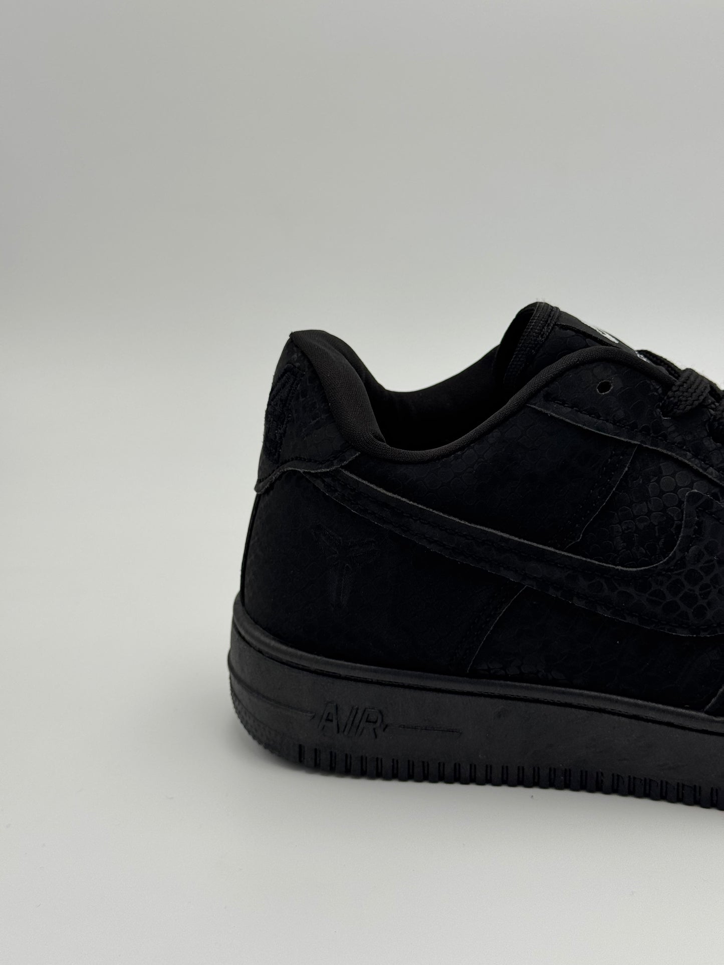 Nike Air Force 1 Low "Kobe Bryant Forever Black"