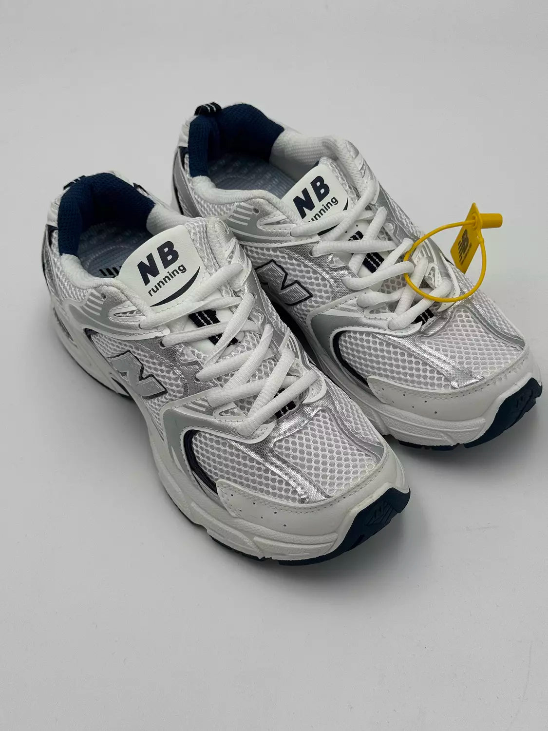 New Balance 530 (Standard)
