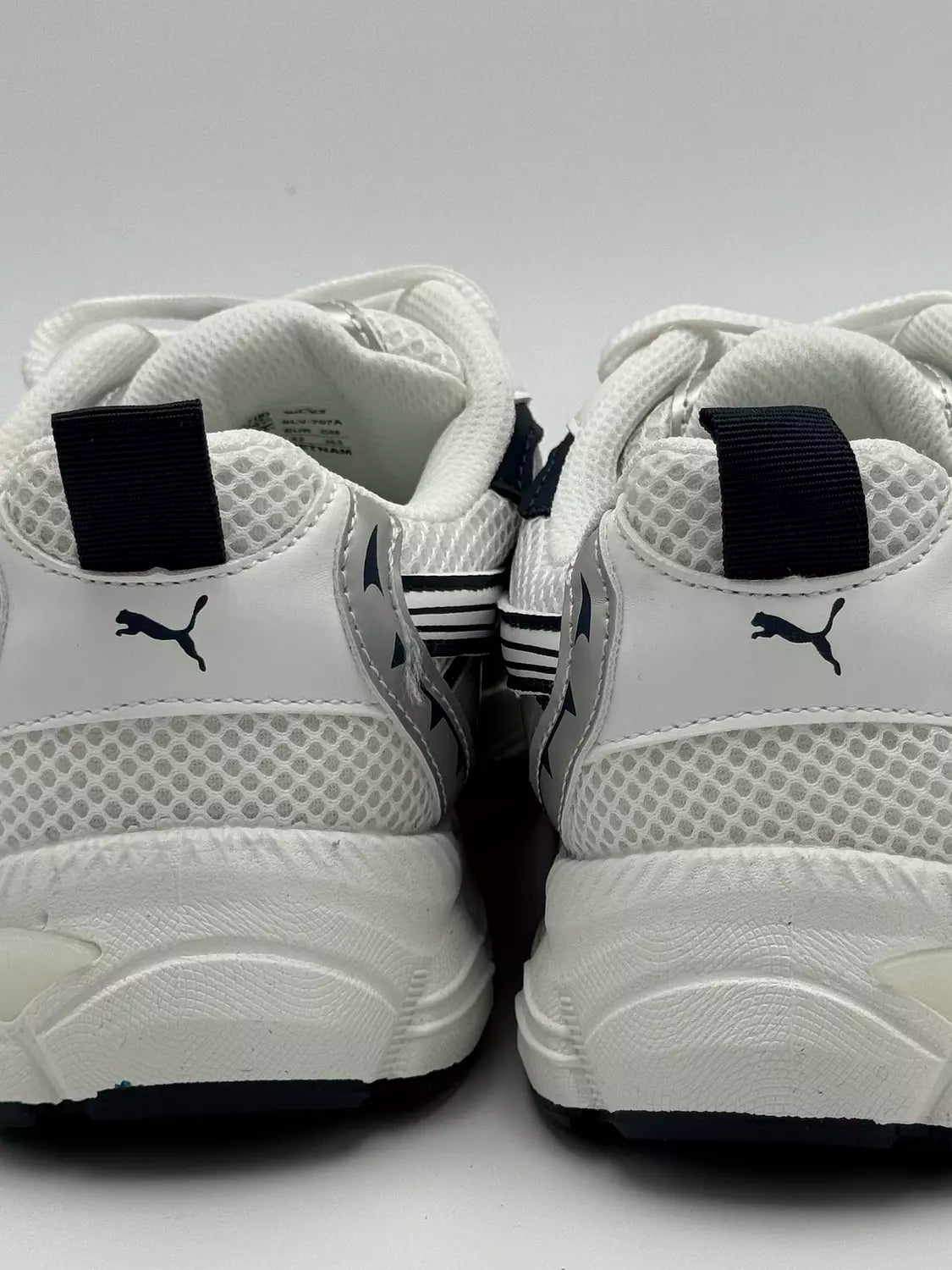 PUMA Morphic "navy tint"