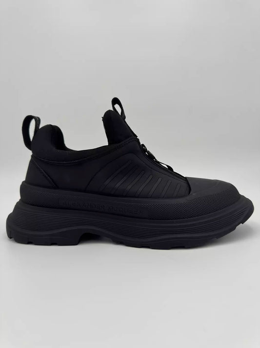 Alexander McQueen Tread Slick (black)