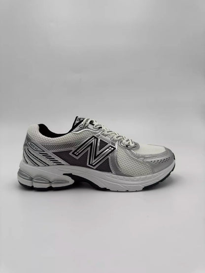 New Balance 860V2 (silver black)