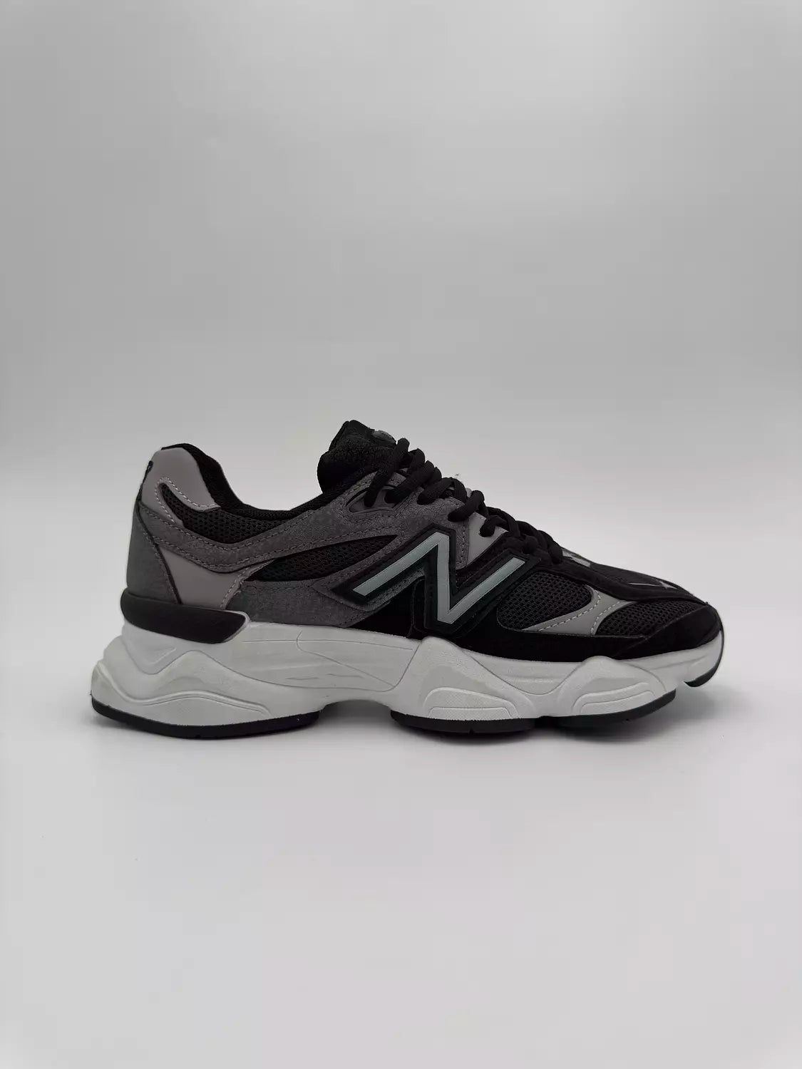 New Balance 9060 "Triple Black"