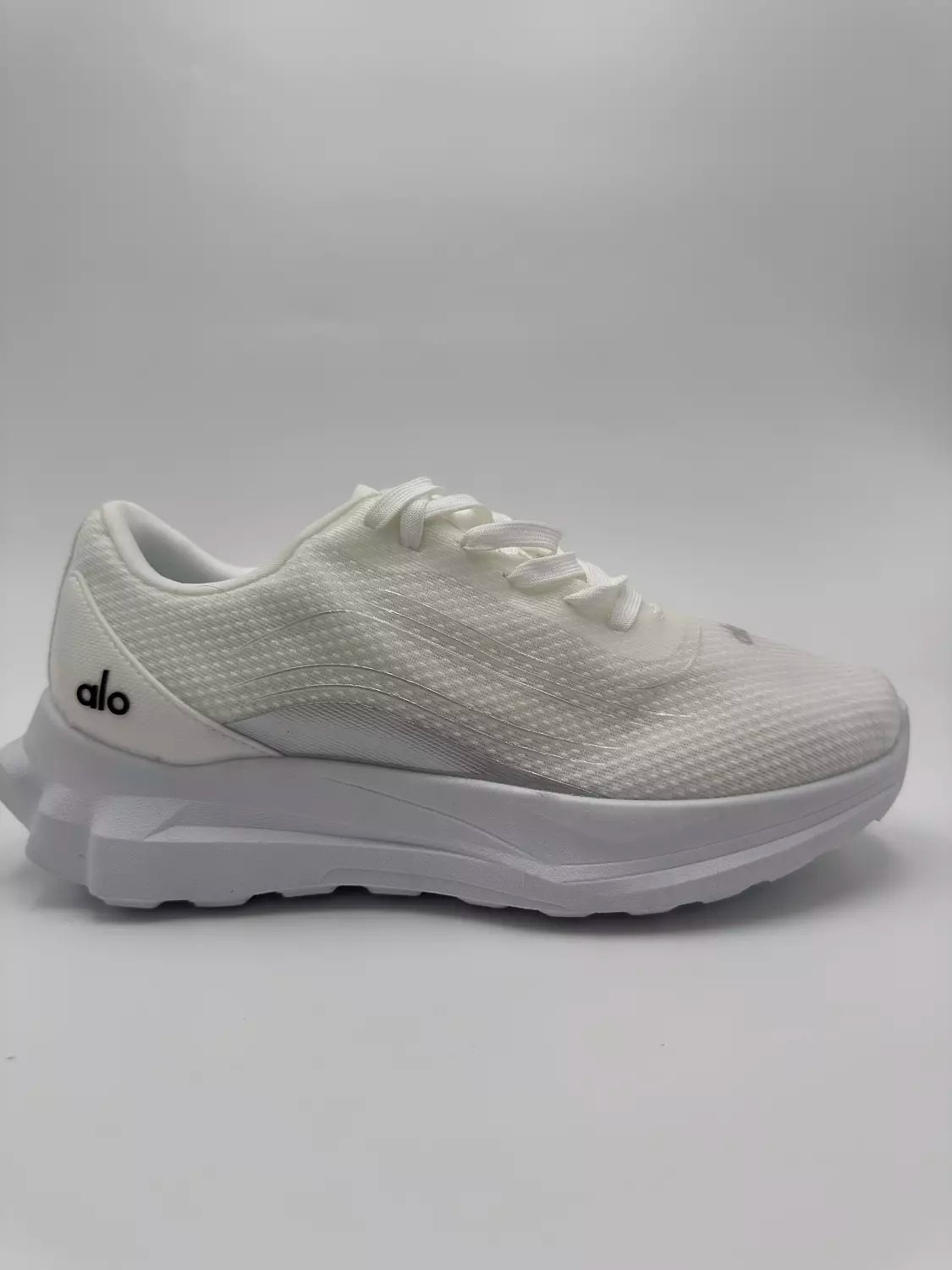 Alo Yoga Runner "white"