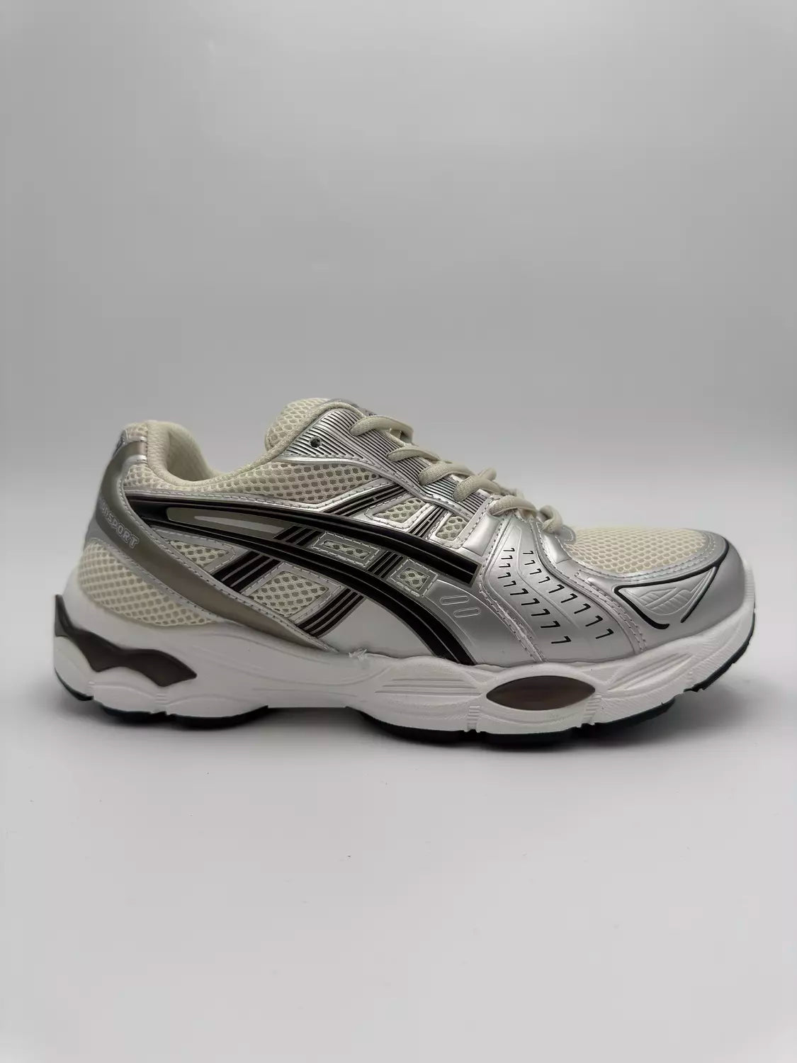 ASICS GEL-Kayano 14 “metallic silver and black colorway” (o)