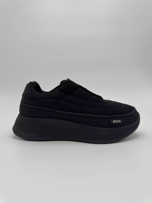 BOSS TTNM EVO Runn "black cat"