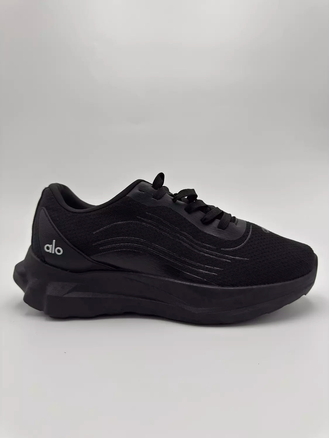 Alo Yoga Runner "Black"