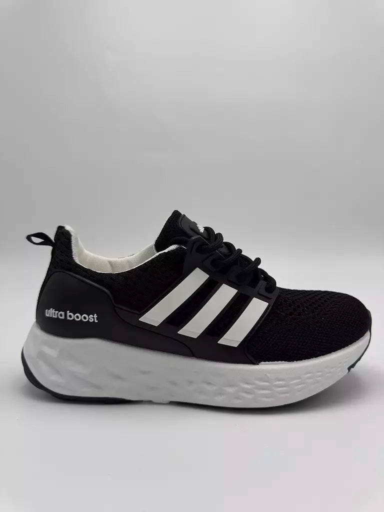 Adidas Ultraboost (BXW)