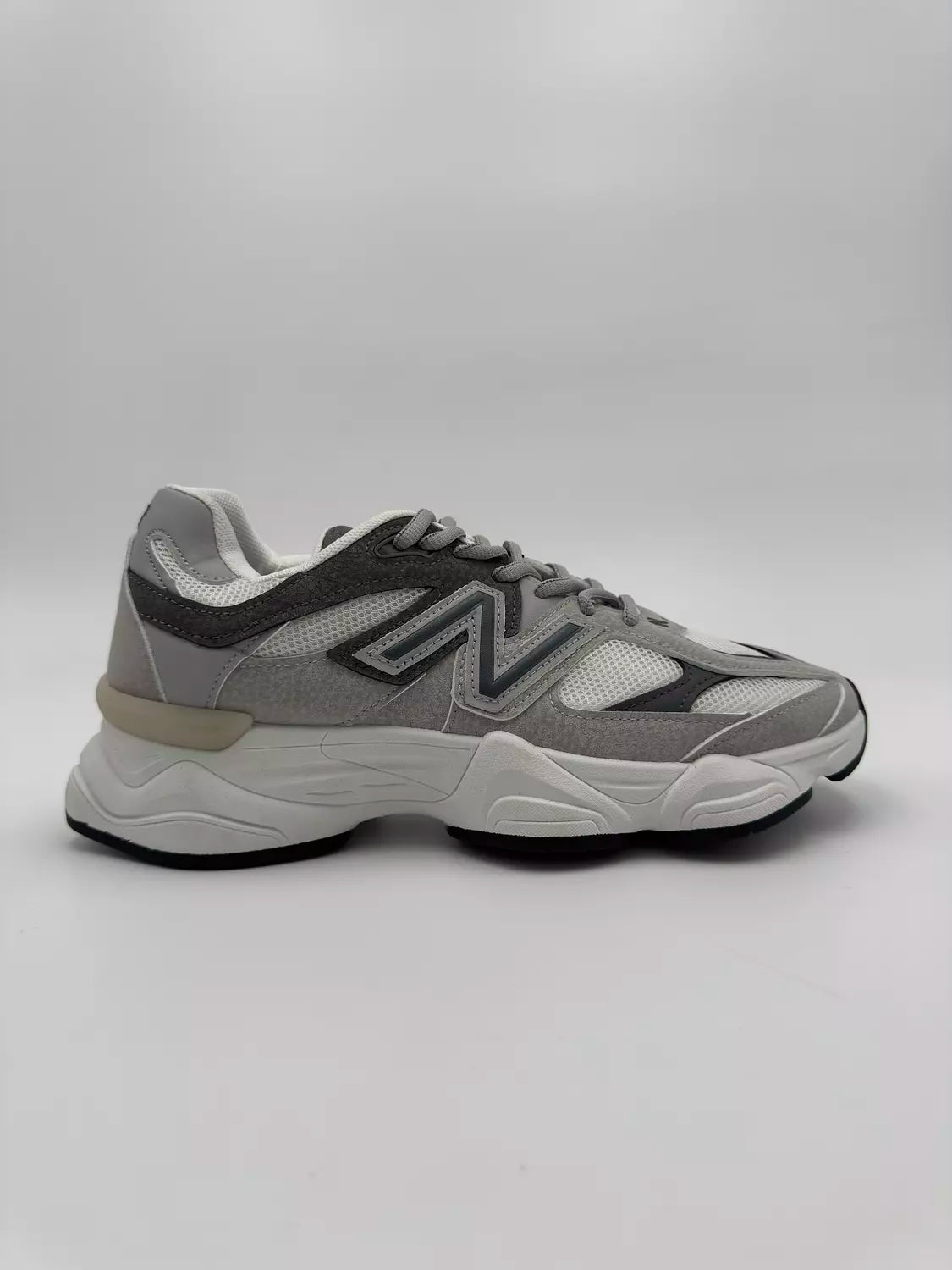 New Balance 9060 (gray)