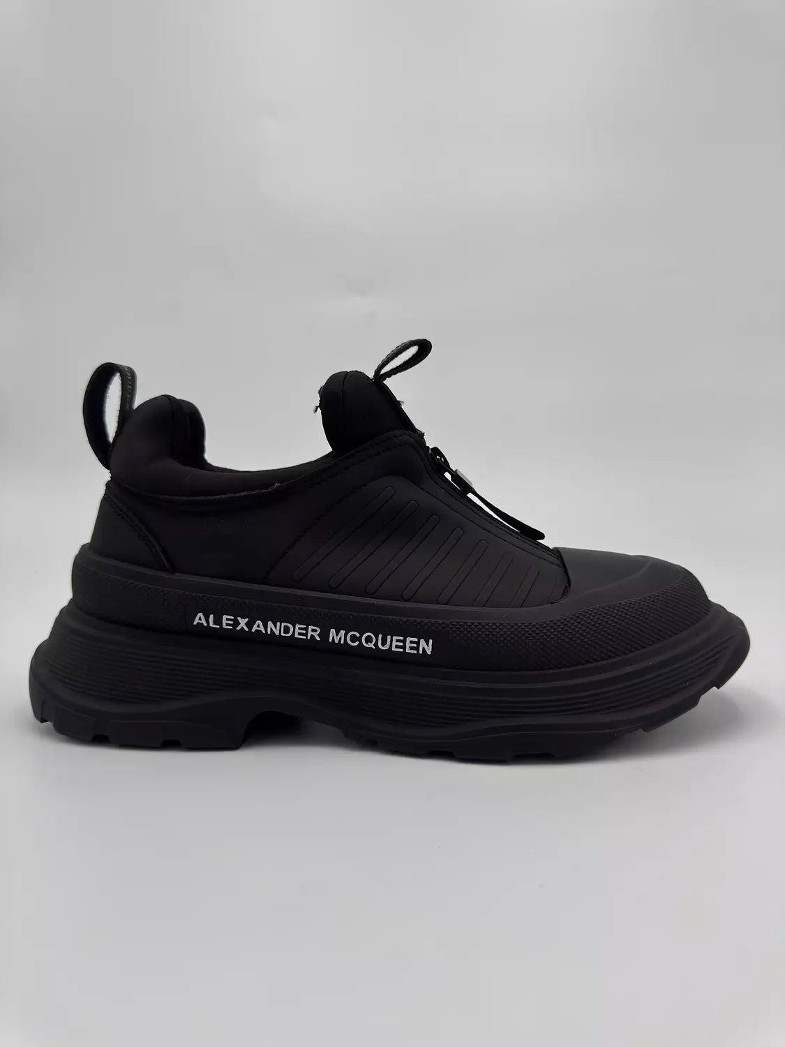 Alexander McQueen Tread Slick (black 02)