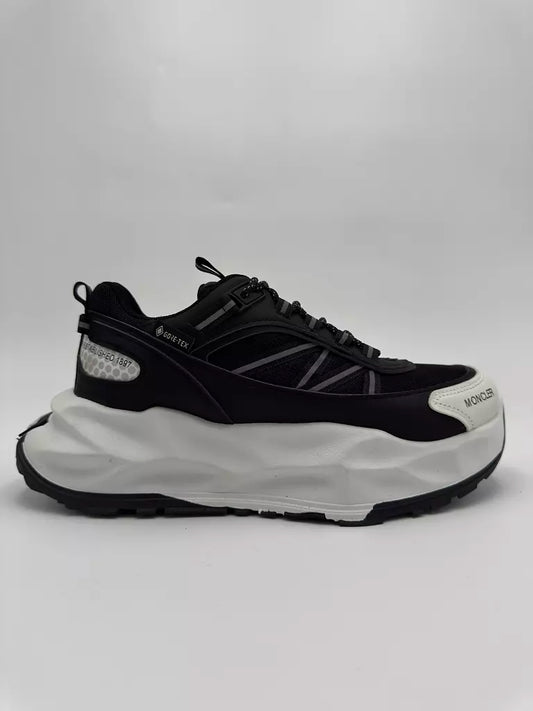 Moncler Trailgrip GTX (BXW)