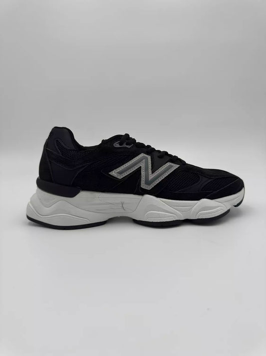 New Balance 9060 (black)