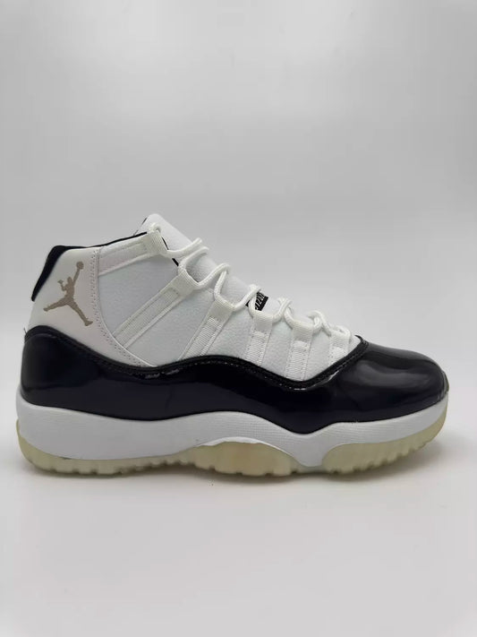 Nike Air Jordan XI (W&B)