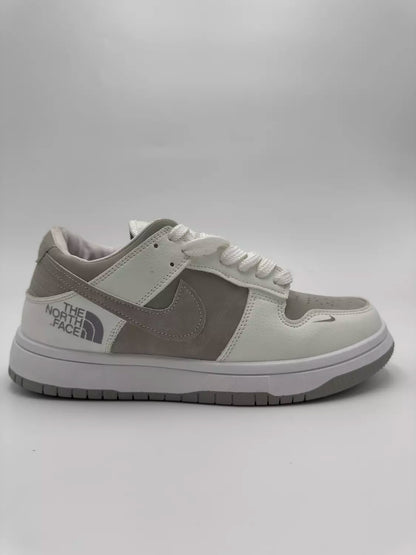 Nike SB Dunk X North Face "grey shades"