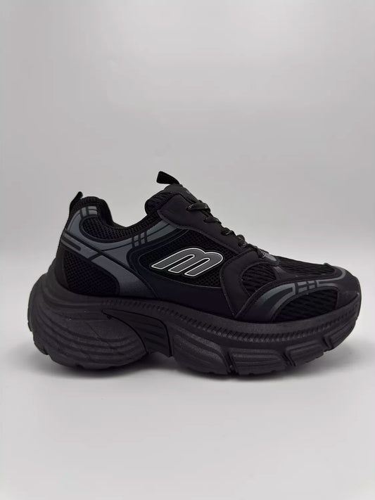 Balenciaga 10XL (all black)