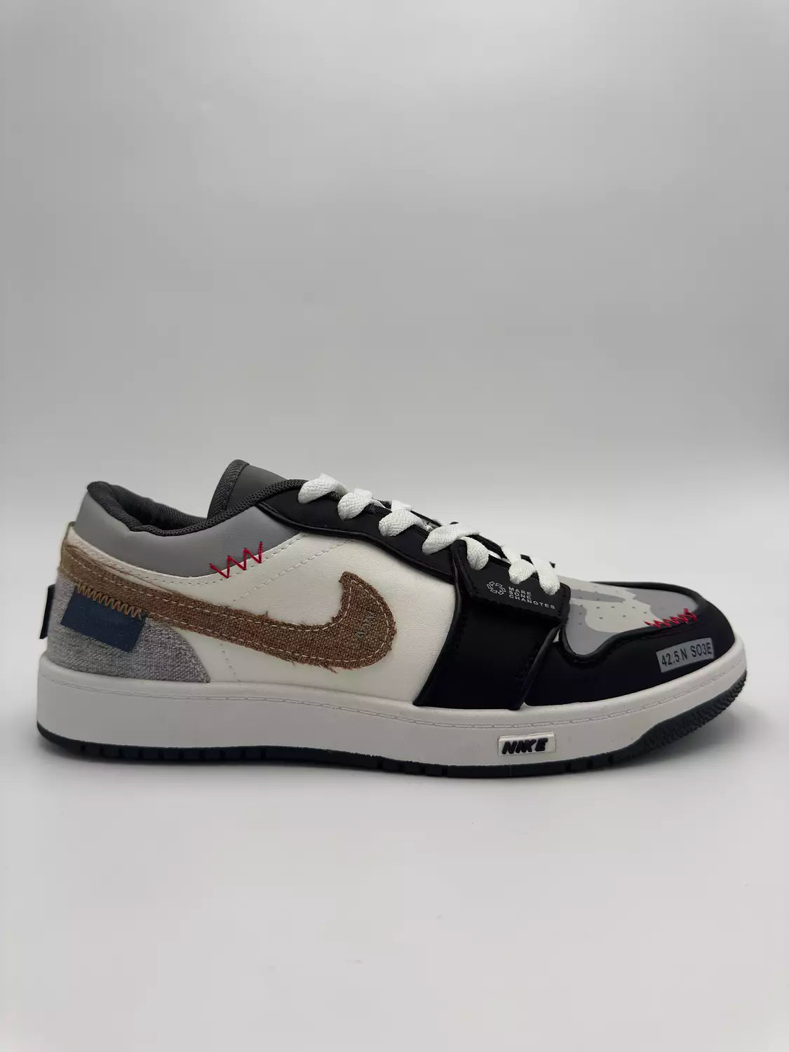 Nike Dunk Low Prank "Black Accent"