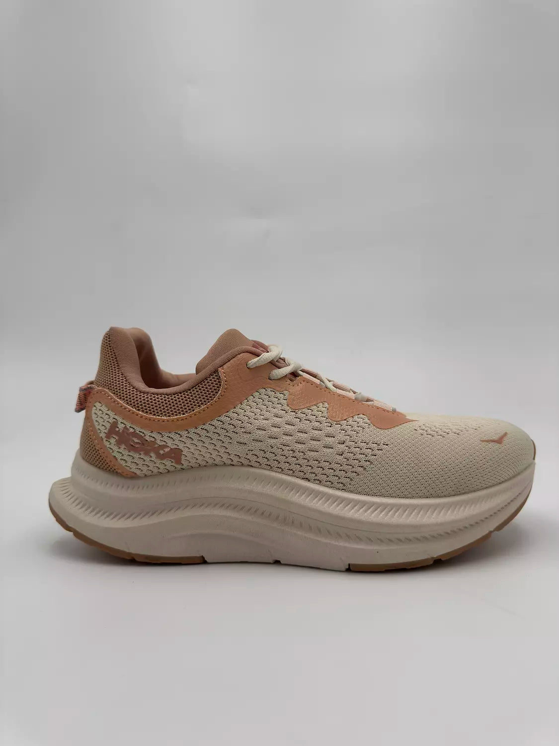 Hoka Kawana (vanilla sand stone)