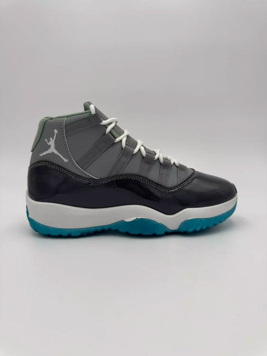 Air Jordan 11 (G&B)