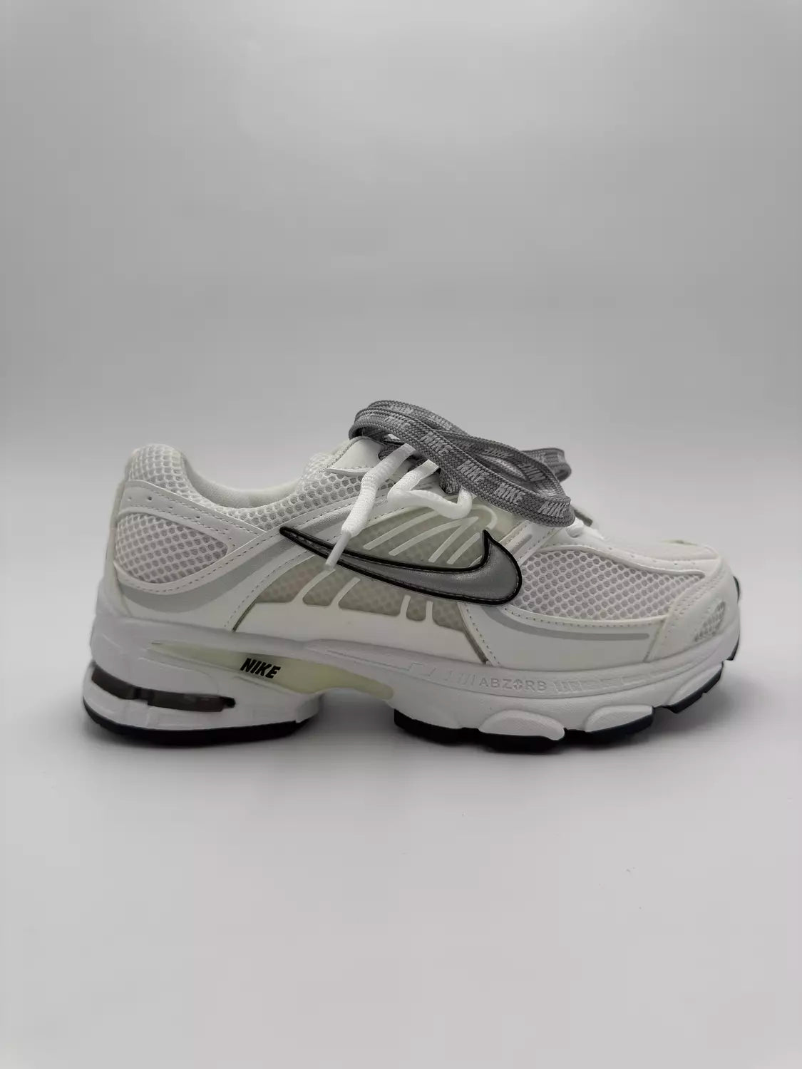 Nike Air Max Moto 2K "metallic silve"