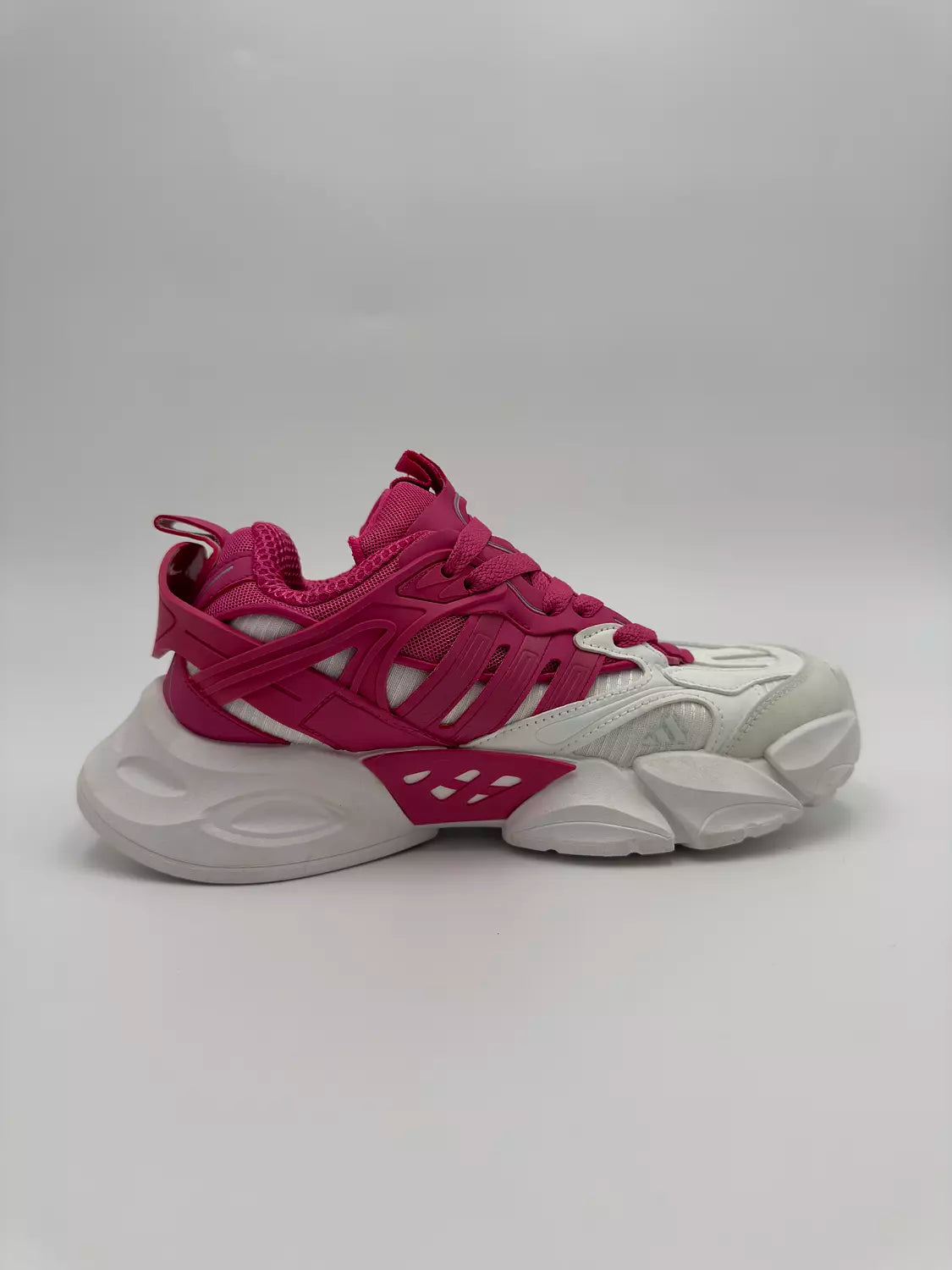Adidas XLG Runner Deluxe (WXP)