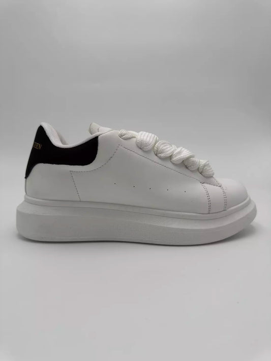 Alexander McQueen ST "black accent"