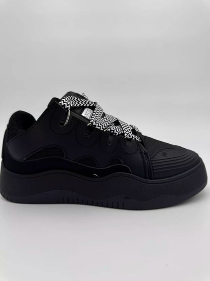 Lanvin Curb