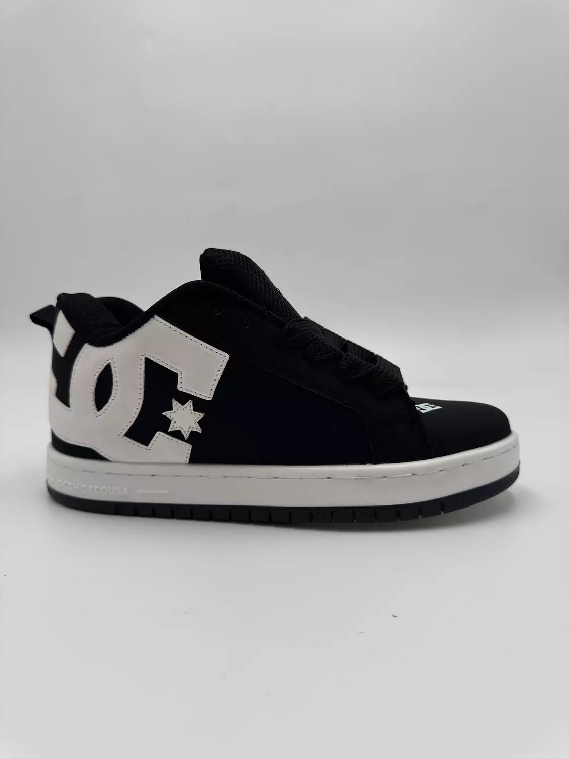 DC Court Graffik skate (BXW)
