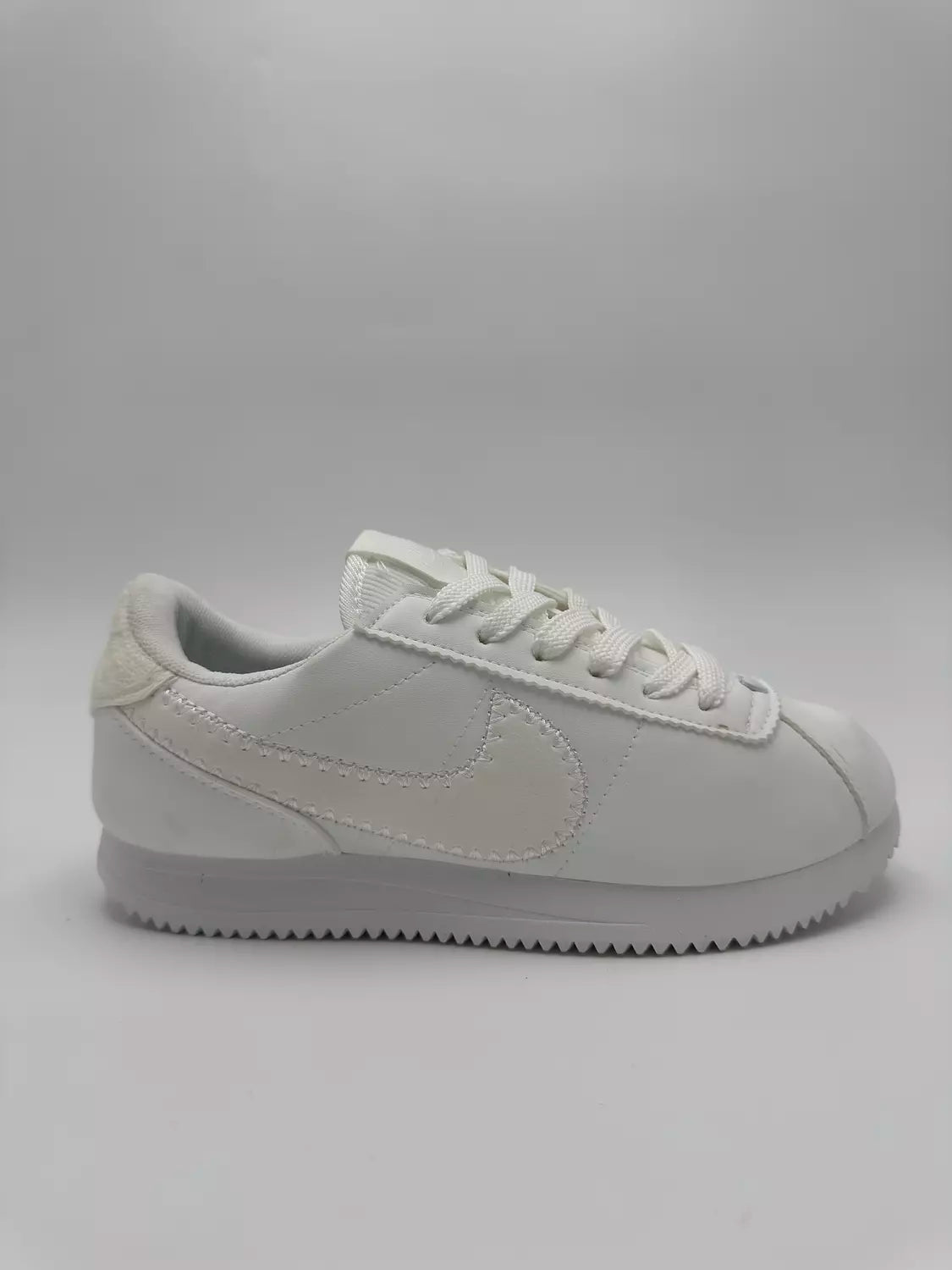 Nike Cortez "white heart"