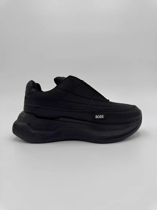 BOSS Void Runn (all black)