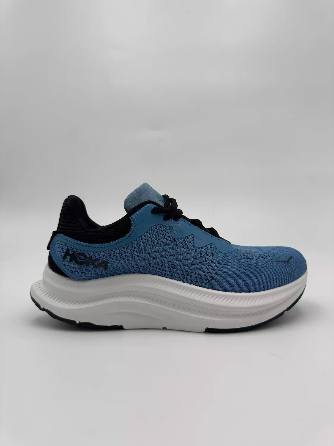 Hoka Kawana (blue)