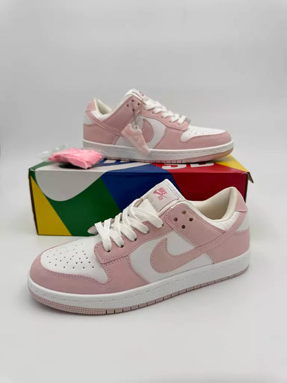 Nike Dunk Low Pink Velvet