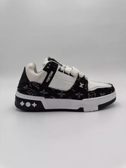 Louis Vuttion Monogram denim (Black)
