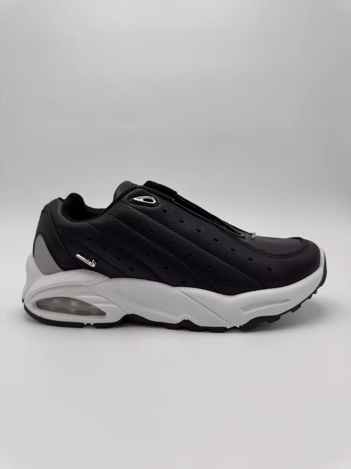 Nike NOCTA Hot Step Air Terra "black& white"