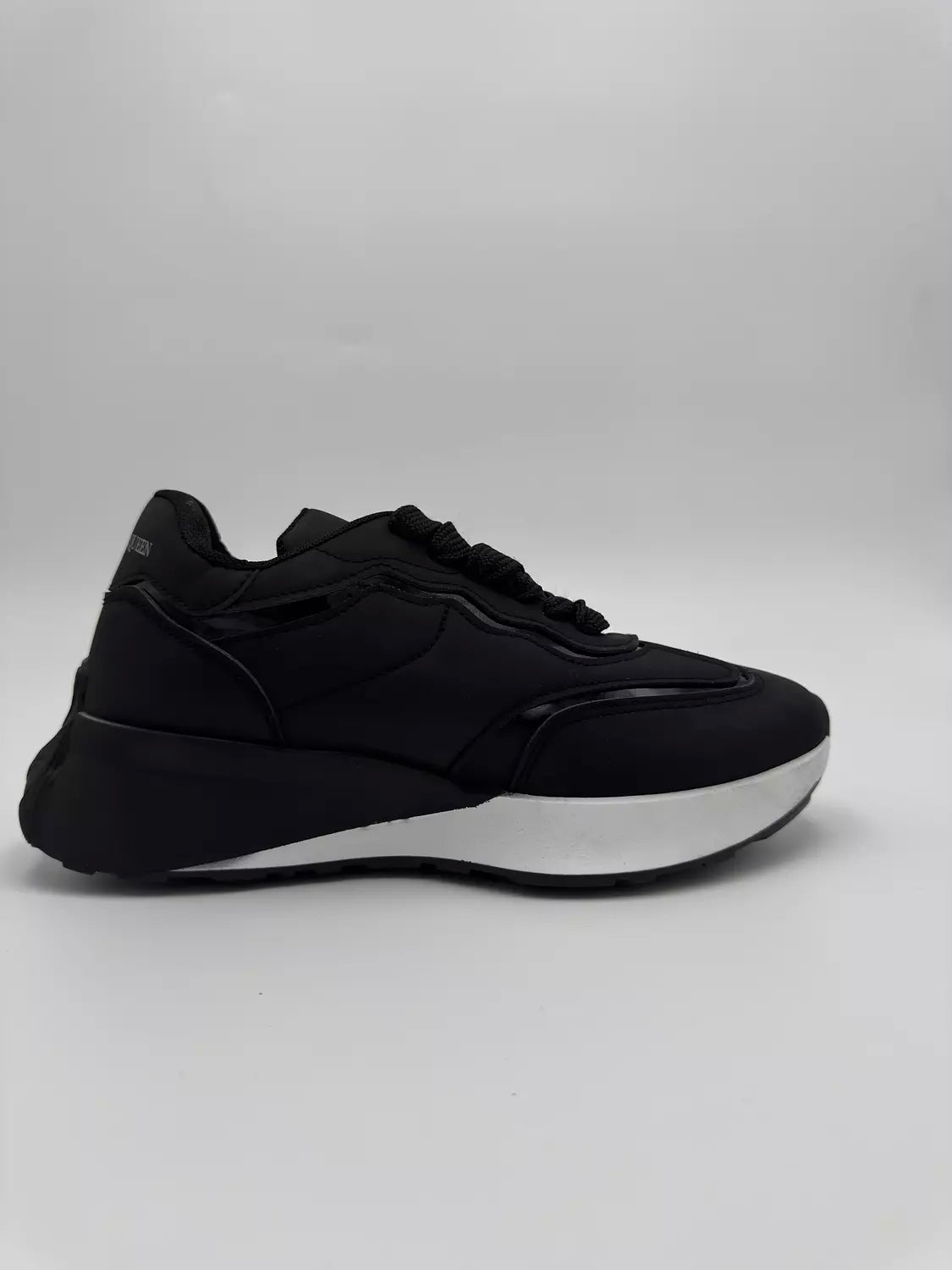 Alexander McQueen Sprint Runner (BxW)