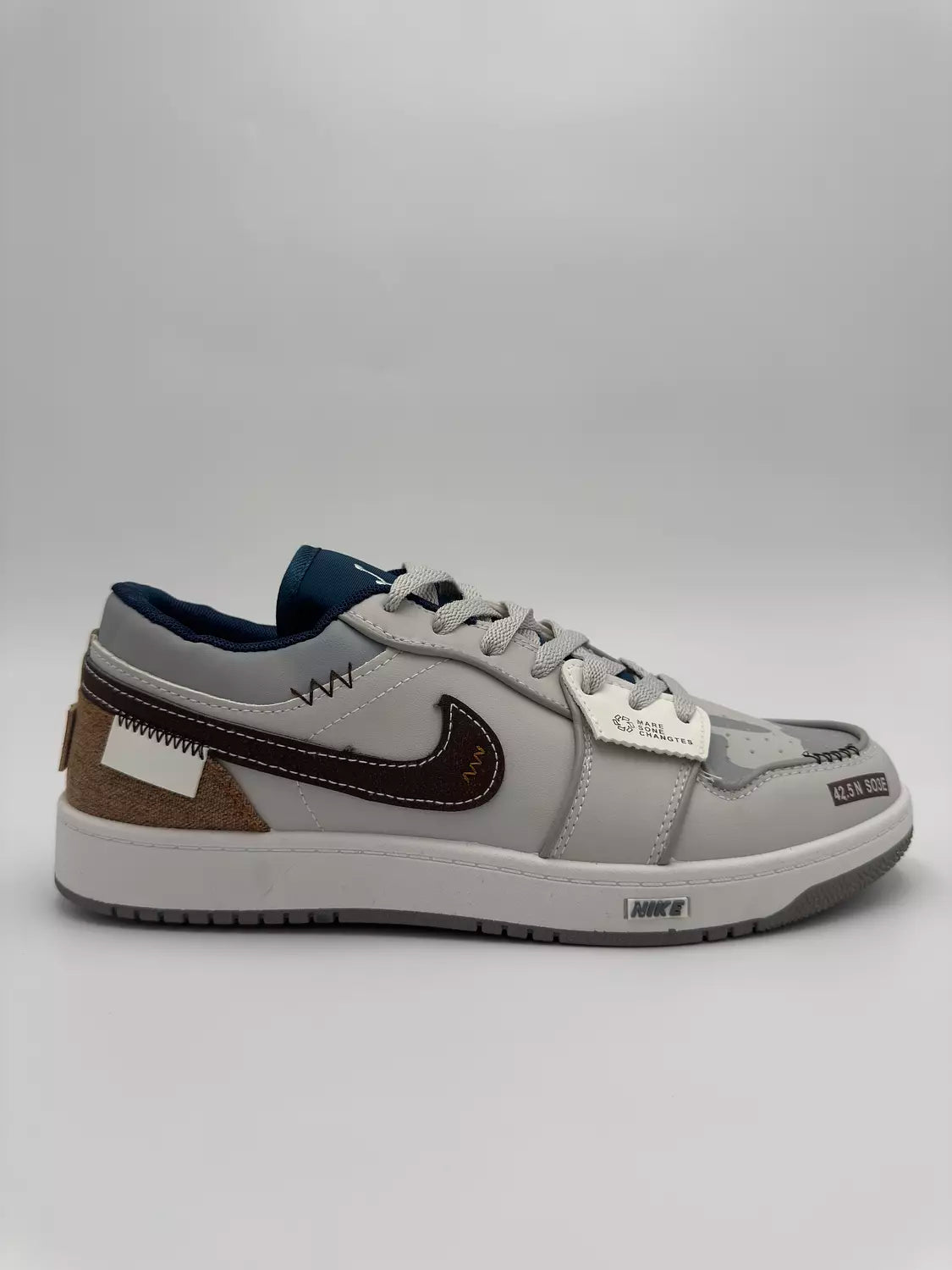 Nike Dunk Low Prank "Grey accent"