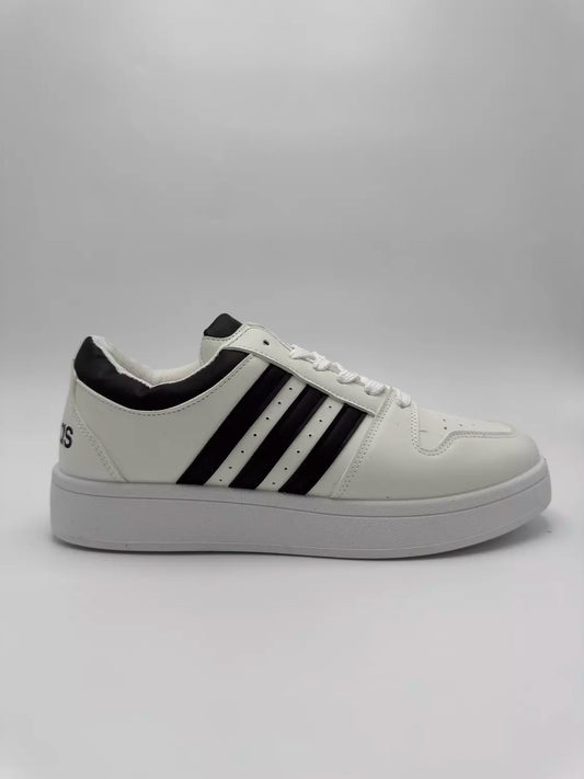 Adidas Hoops "black straps"