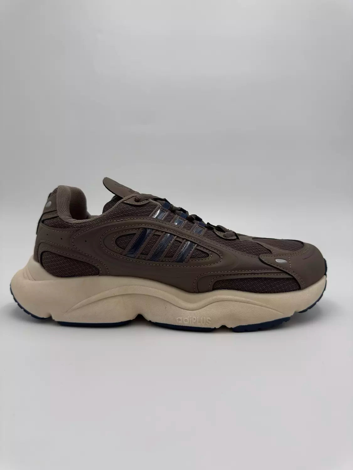 Adidas Ozmillen "Brown"