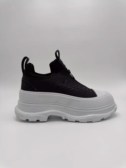 Alexander McQueen Tread Slick "Black& White"