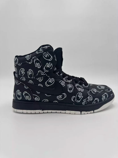 Nike AIr Jordan 1 KAWS (B)