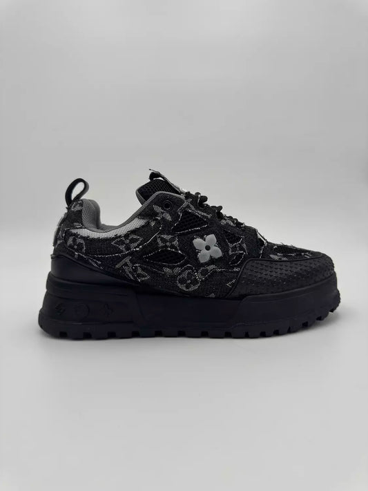 Louis Vuitton Skate (black denim)