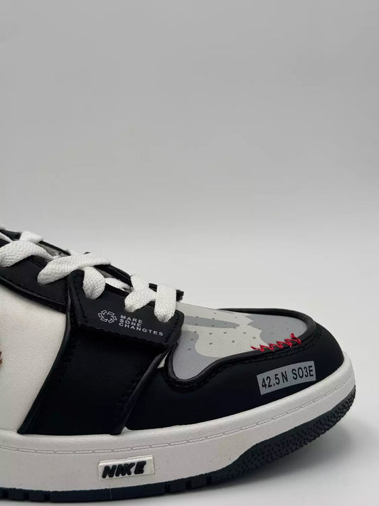 Nike Dunk Low Prank "Black Accent"